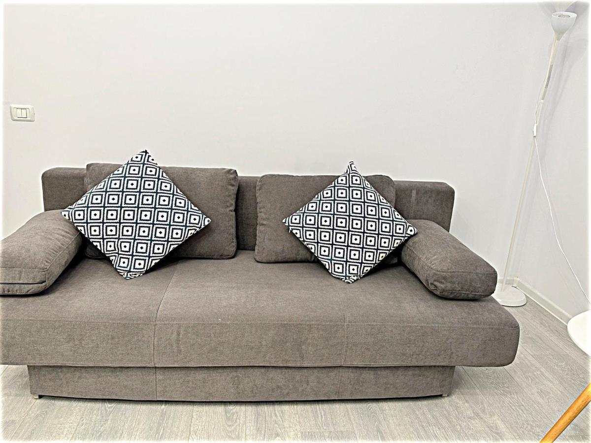 Hezo Sunshine Studio And Apartment Năvodari Exteriér fotografie