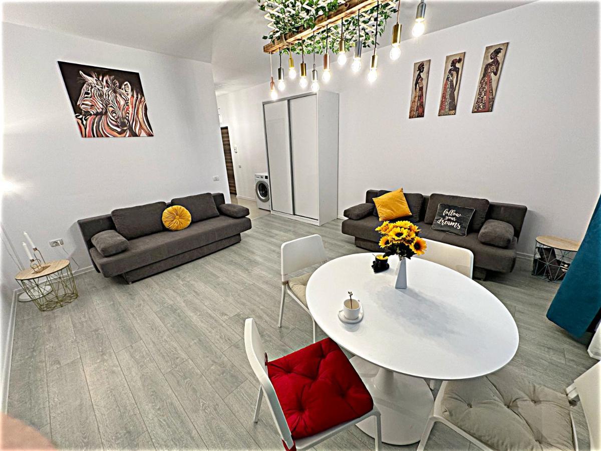 Hezo Sunshine Studio And Apartment Năvodari Exteriér fotografie