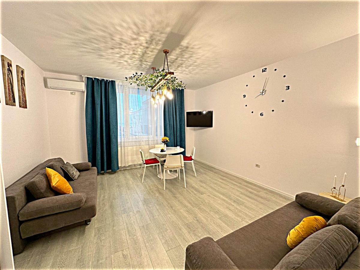 Hezo Sunshine Studio And Apartment Năvodari Exteriér fotografie